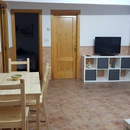 Apartamento Turistico Dayma 2 Харандилья-де-ла-Вера Экстерьер фото